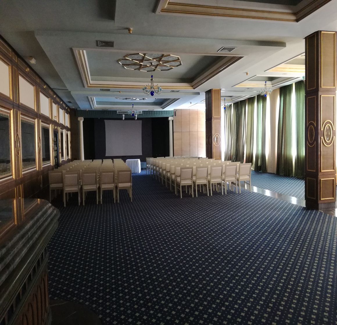 conférence séminaire mariage congrès  festival soirée scène 