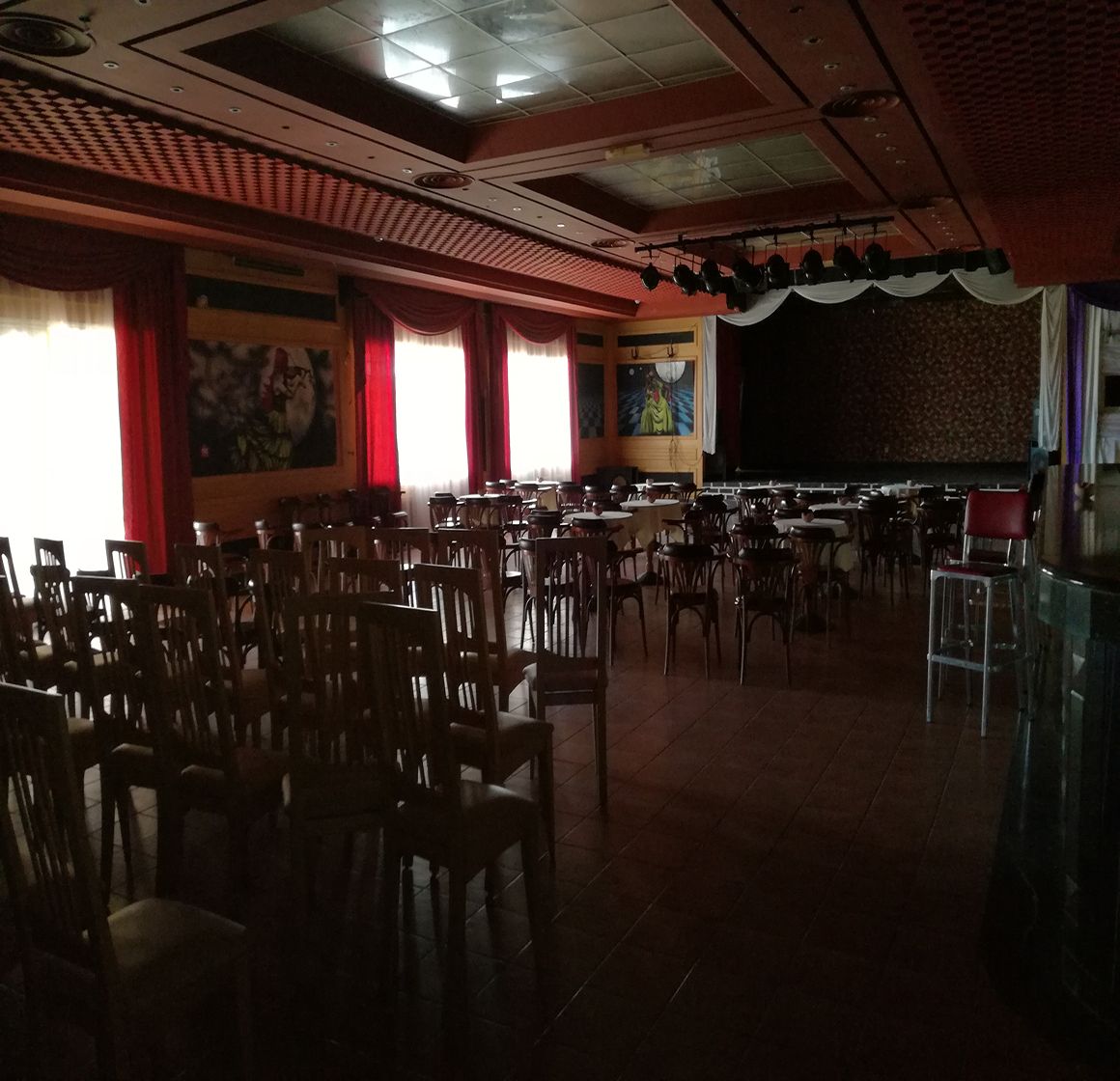 conférence séminaire mariage congrès  festival soirée scène 