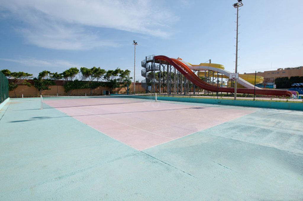 Hotel nour palace & thalasso mahdia Golf activité animation piscine mahdia palace tunisie séjour loisirs entertainement plage mer voyage vacances hébergement réservation booking thalasso spa bien être relax ambiance familiale 