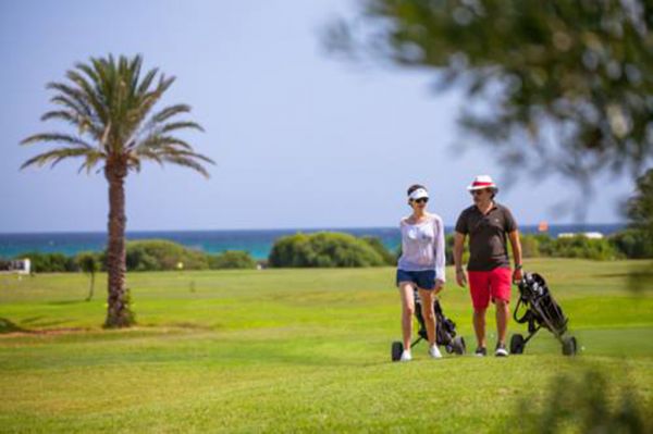 Golf activité animation piscine mahdia palace tunisie séjour loisirs entertainement plage mer voyage vacances hébergement réservation booking thalasso spa bien être relax ambiance familiale 