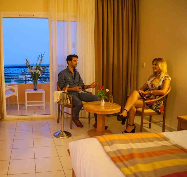 chambre séjour hébergement séjour vacances holiday  hôtel Palace  visite room Thalasso spa bien être remise en forme destination tunisie mahdia thalassothérapie Soin Cure palace hotel tourisme séjour 